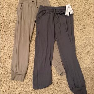 Abercrombie Kids Gray and Tan Joggers 7/8